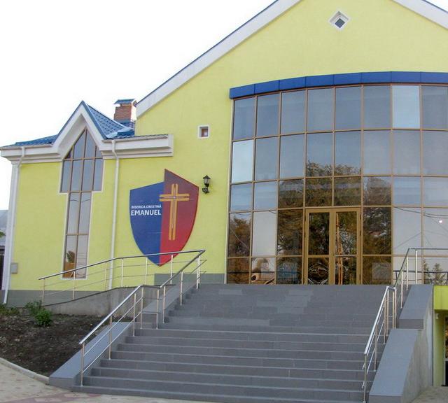 biserica-emanuel-cahul
