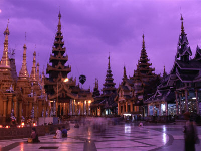 În ciuda reformelor politice, Myanmar menţine restricţii privind libertatea religioasă