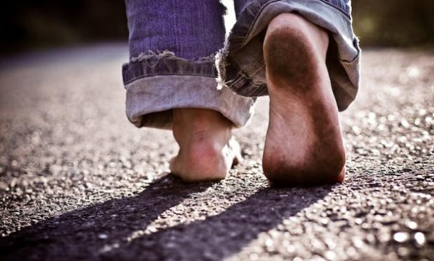 O palmă de la “ei”, un pas mai departe de El