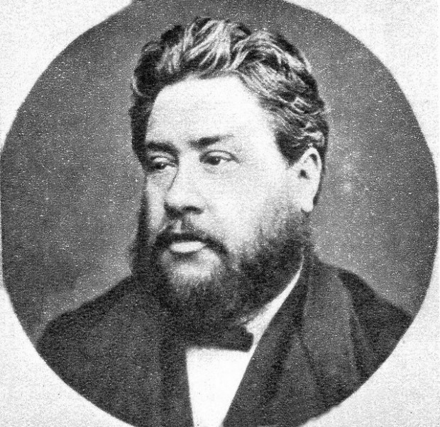 Amvonul de la care predica Spurgeon se află la Seminarul Teologic Baptist din Midwestern