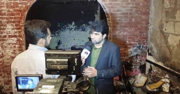 Clădirea şi echipamentul unui post TV creştin a fost făcut scrum în Karachi, Pakistan