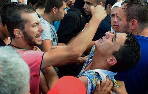 Rugăciune pentru refugiaţii creştini agresaţi de musulmani în Germania