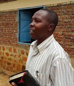 SUDAN: Autoritățile eliberează un pastor, însă continuă să rețină un alt pastor și un slujitor creștin