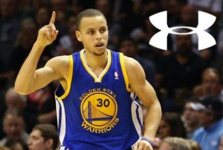 Nike refuză să pună Filipeni 4:13 pe ghetele baschetbalistului Stephen Curry