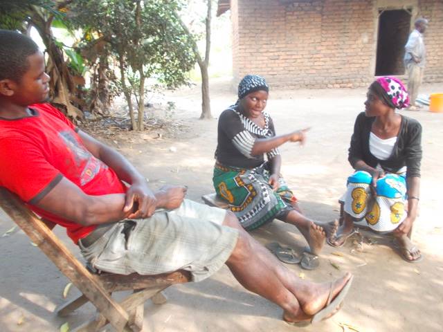 Misionarii români au tradus pasajul: “Isus este Pâinea Vieţii” pentru surzii din Tanzania