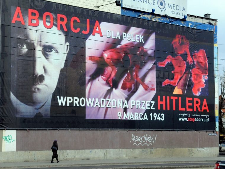 PETIȚIE: 500.000 de semnături pentru prohibiția totală a avortului în Polonia