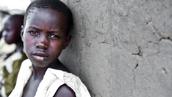 Uganda: Tineri musulmani se convertesc la creștinism dar trebuie să fugă din țară pentru a rămâne în viață