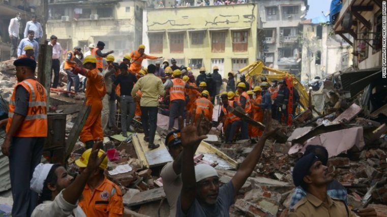 Încă o tragedie în această săptămână: S-a prăbușit o clădire în Mumbai