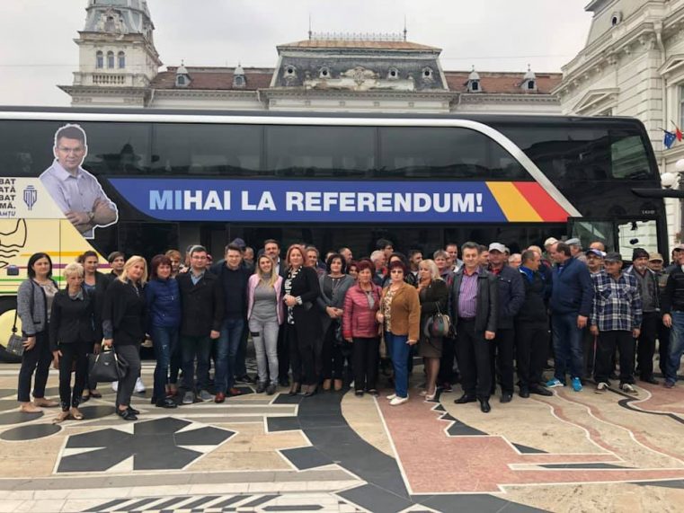 Caravana Libertății a lansat provocarea „Hai La Referendum” la Arad