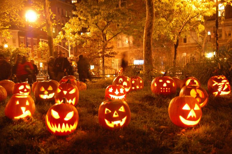 Un fost satanist avertizează: nu vă expuneți copiii influenței Halloween-ului!
