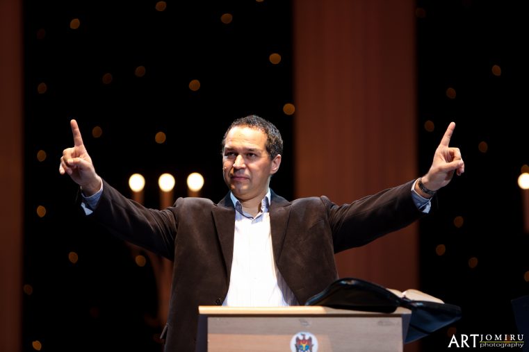 Cristian Barbosu: “7 argumente pentru care eu voi merge la vot”