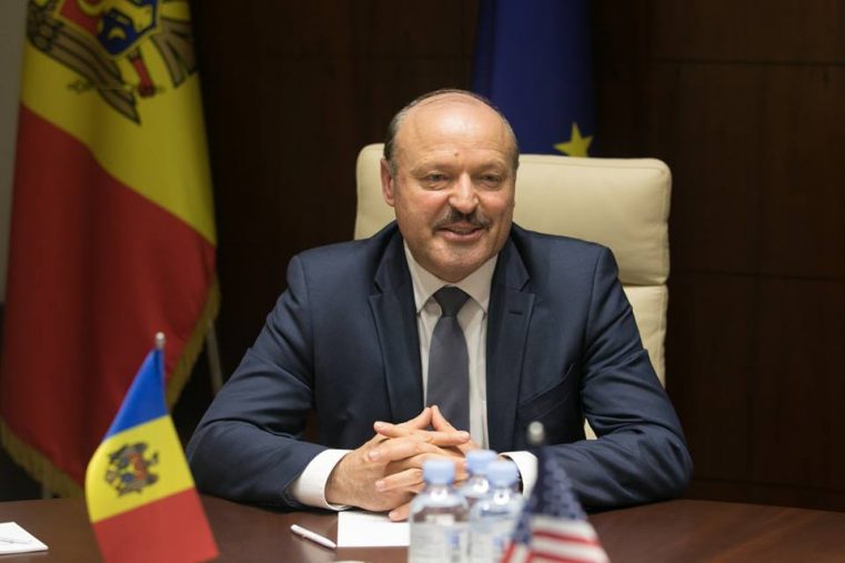Valeriu Ghilețchi: Dumnezeu să binecuvânteze românii de pretutindeni!