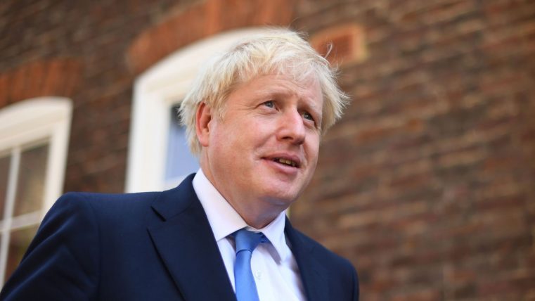 Ce crede Boris Johnson, noul prim-ministru al Marii Britanii, despre Dumnezeu?