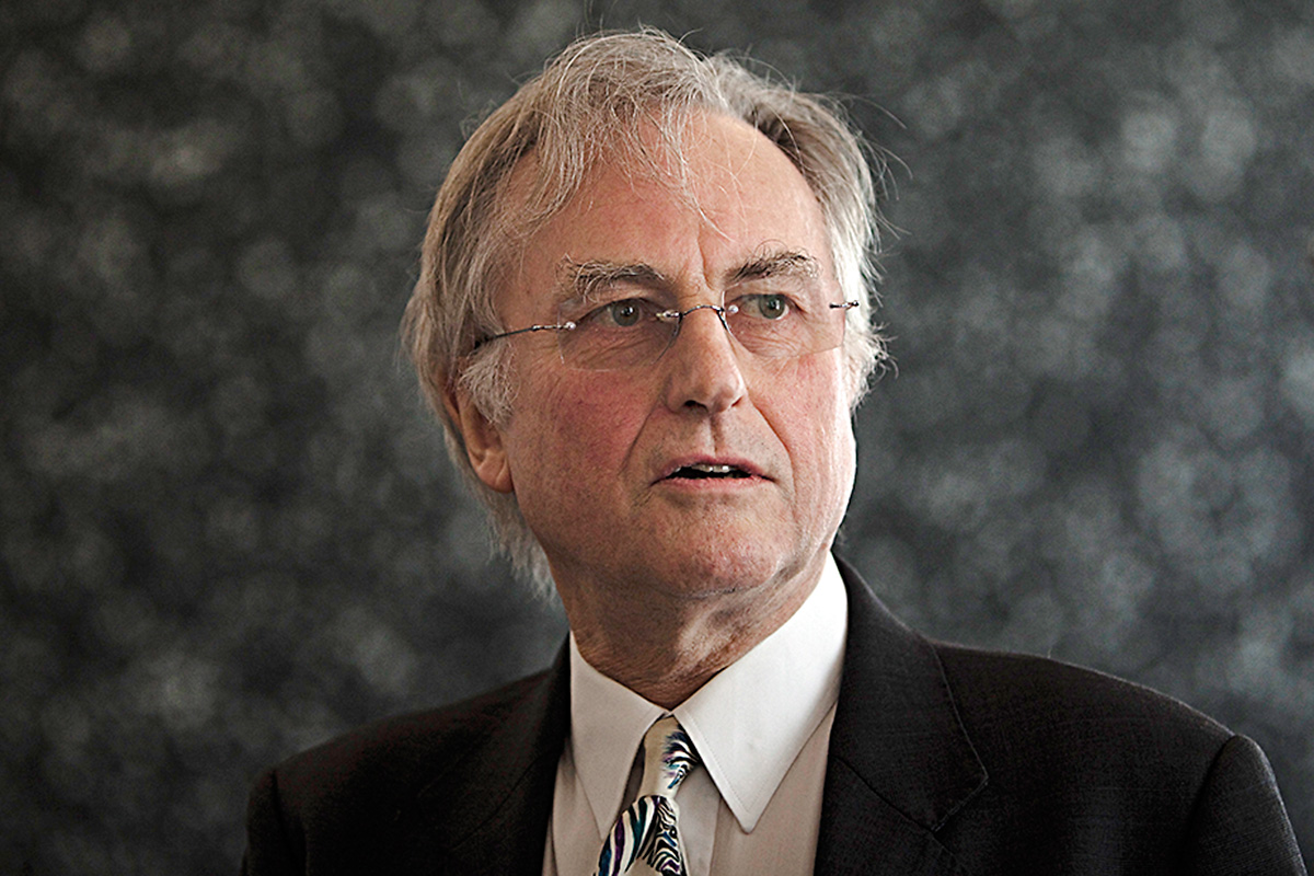 Ateul Richard Dawkins spune că eradicarea religiei nu ar fi o idee bună