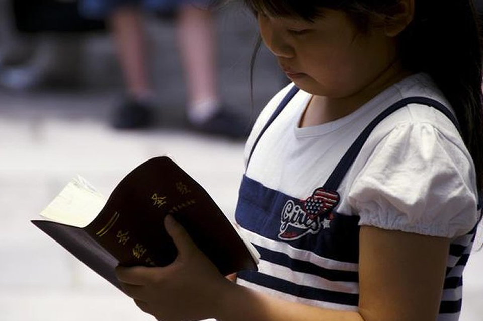 BIBLIA – o minune periculoasă în casele Nord Coreenilor