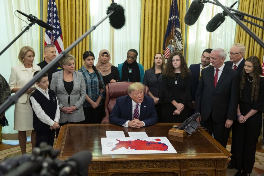 Administrația Trump adoptă 3 măsuri majore pentru Libertatea Religioasă