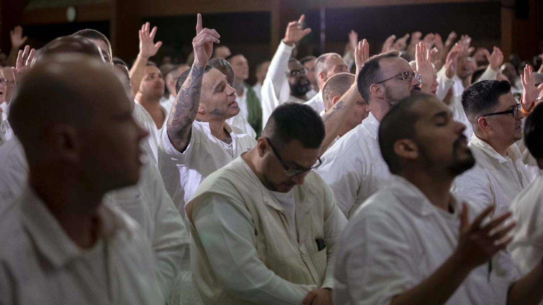 Isus Hristos transformă vieţile membrilor unor bande violente aflaţi în închisorile din El Salvador