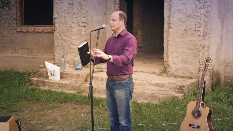 PREDICA de DUMINICĂ cu Bebe Ciaușu: Psalmul 50 – De Dumnezeu depinde totul