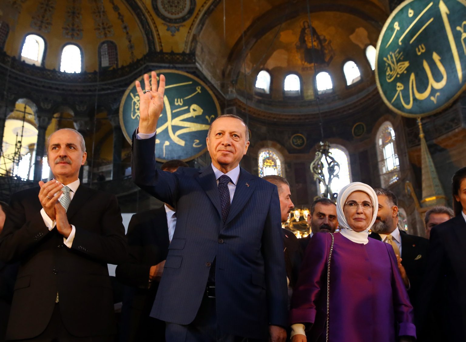 Tayyip Erdogan a verificat ultimele pregătiri pentru deschiderea noii „moschei” în basilica Sfânta Sofia