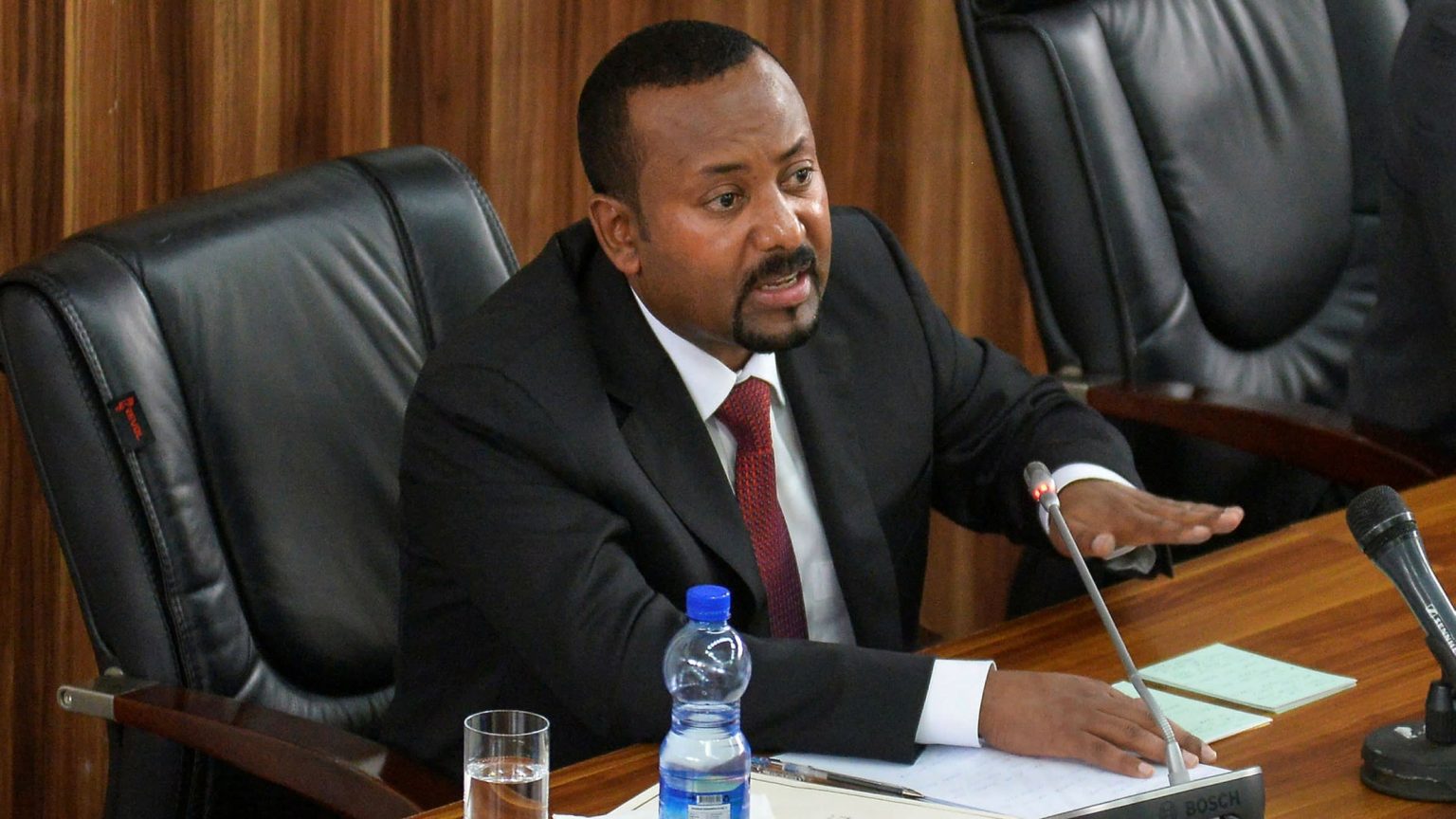 Etiopia se află în pragul unui război civil după ce guvernul a ordonat atacuri asupra unei regiuni cheie