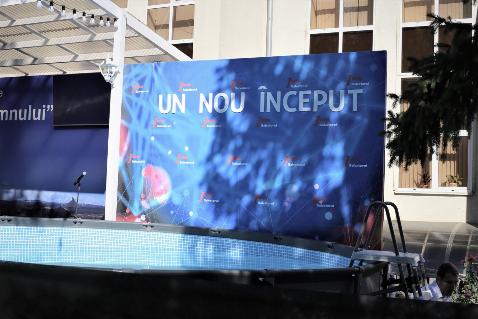 PREDICA de DUMINICĂ: Crezul și Botezul