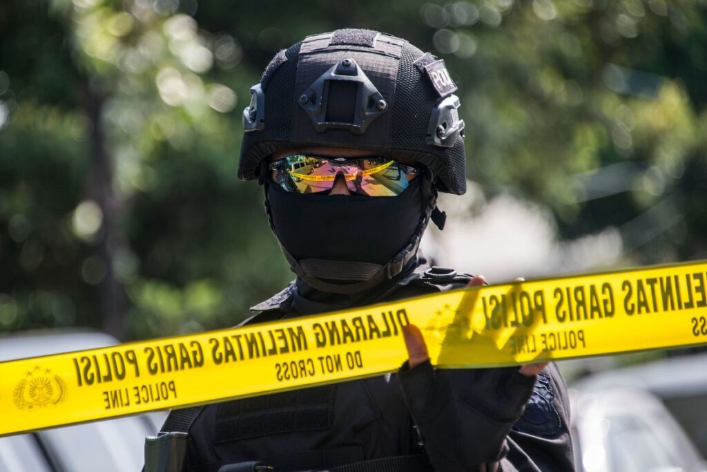 Poliția a împiedicat un complot terorist islamist pentru bombardarea bisericilor din Papua, Indonezia