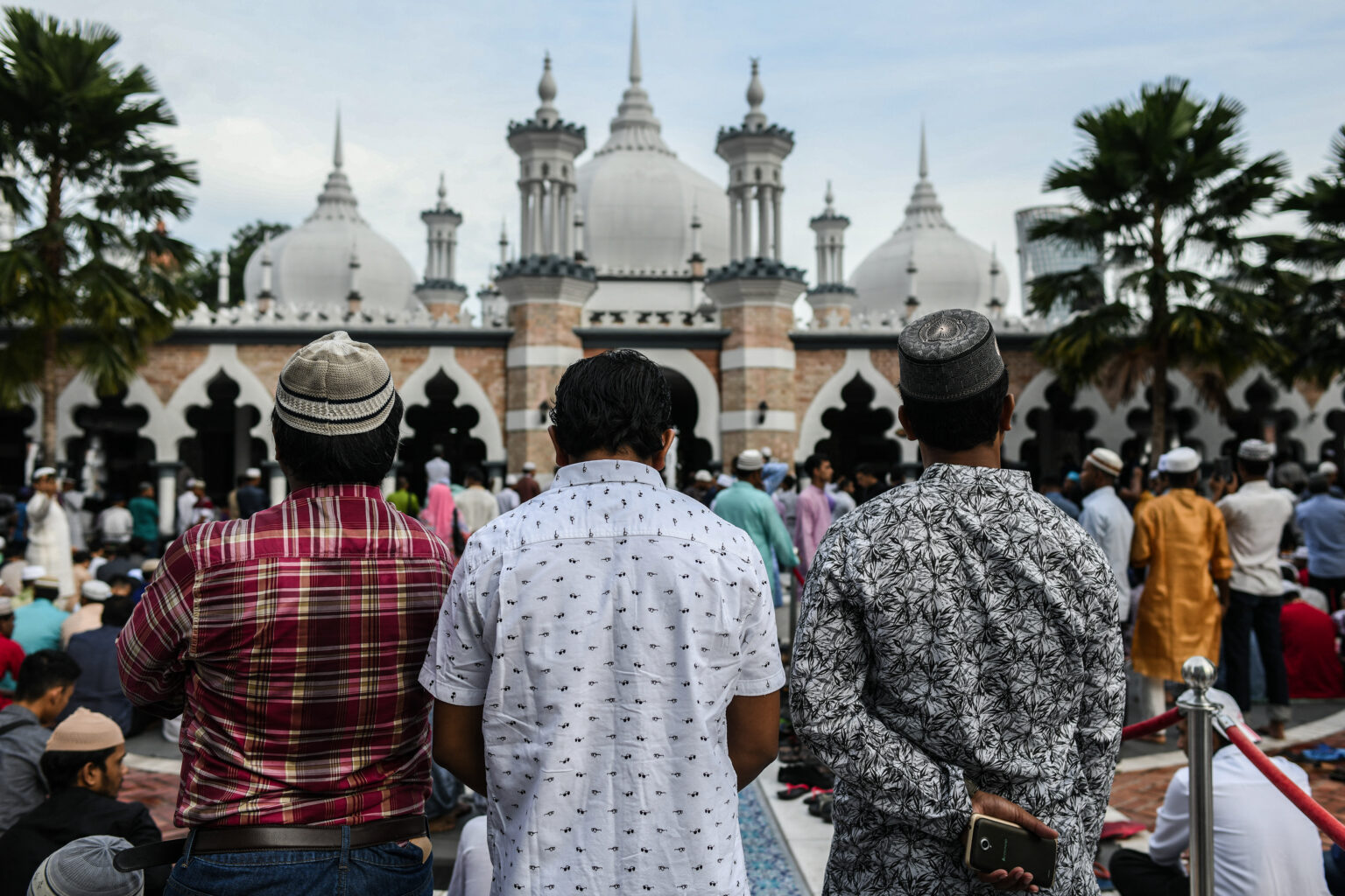 Stat malaezian aplică Legea Sharia și pedepsește convertirea de la islam