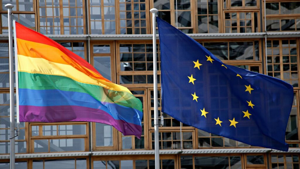 UE interzice utilizarea expresiilor care ar putea „răni sentimentele persoanelor LGBTQ”