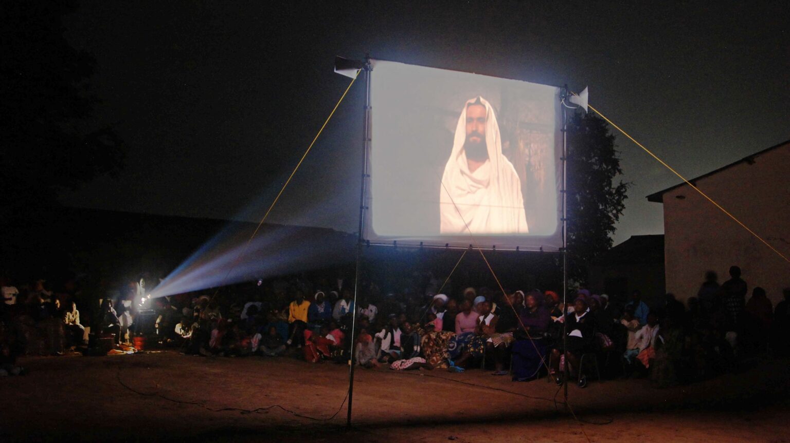 Filmul „Isus” fost tradus în 2000 de limbi