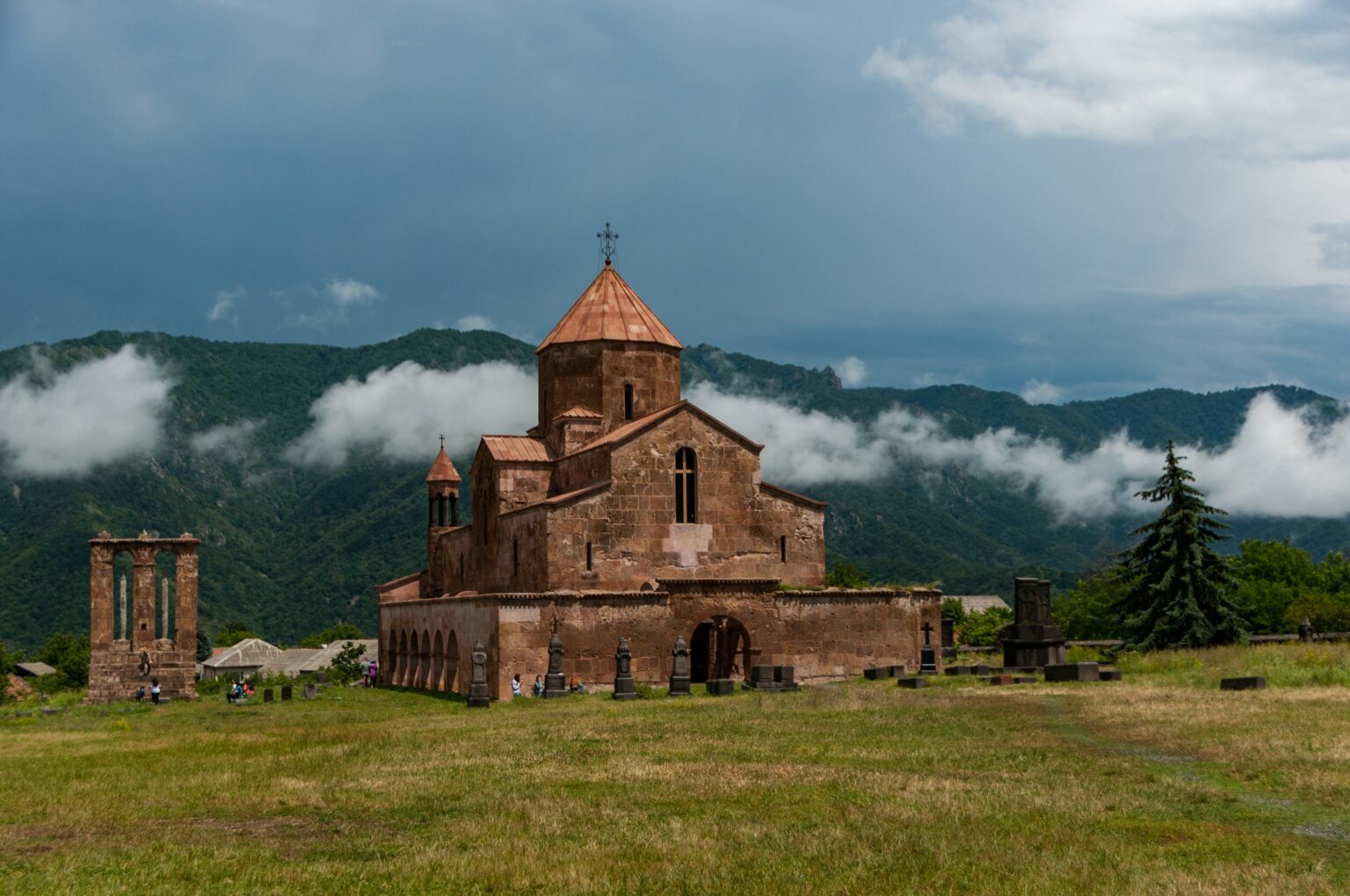 30 de zile de rugăciune pentru lumea musulmană: Ziua a 24-a – Regiunea Caucaz