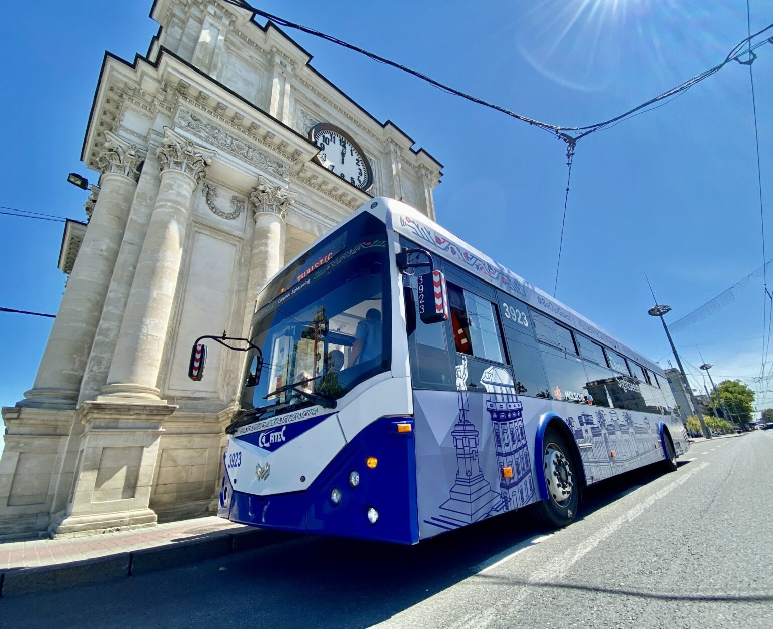 TRANSPORT GRATUIT pentru Sărbătoarea Speranței de la Chișinău Arena