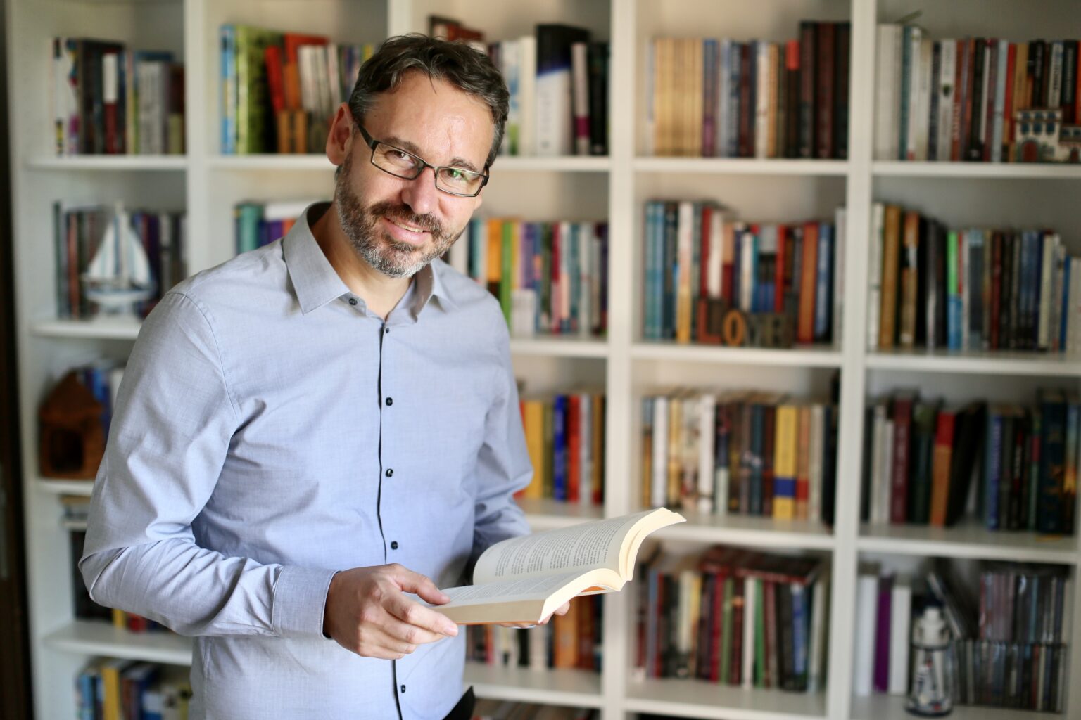 Gândul de Duminică cu Cristian Galea: Dumnezeu si cărțile