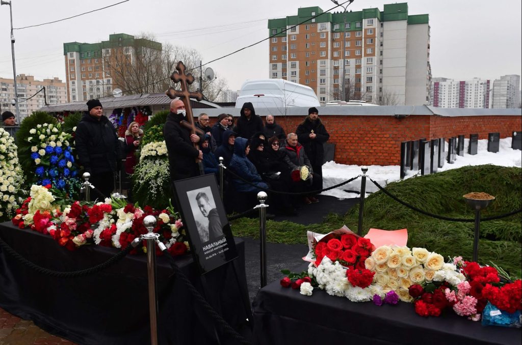 Rușii își iau rămas bun de la Alexei Navalnîi (FOTO / VIDEO)