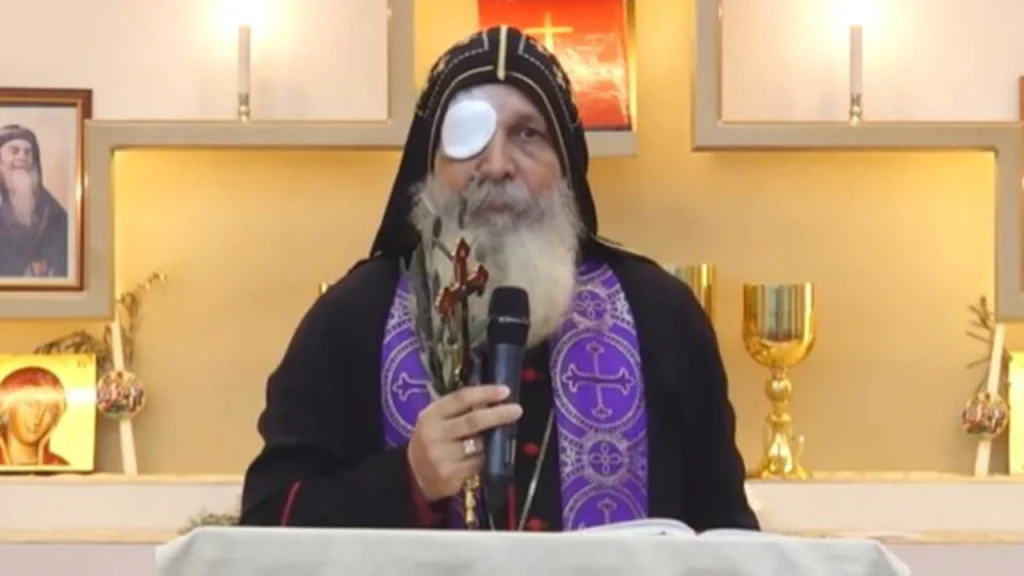 Episcop atacat într-o biserică din Australia se întoarce la amvon