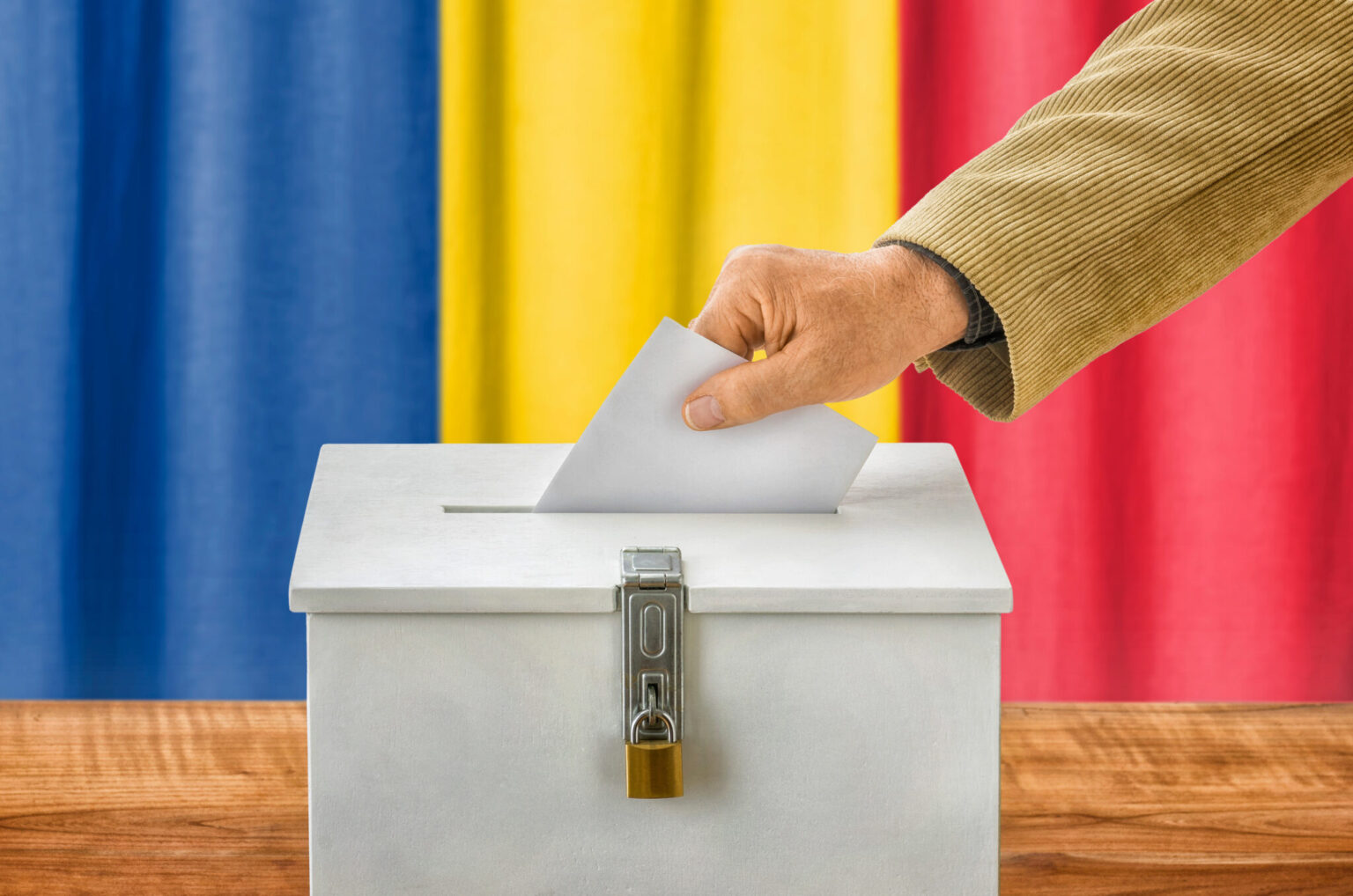 De ce ne-am urât atât de mult în timpul alegerilor prezidențiale din mai 2025?