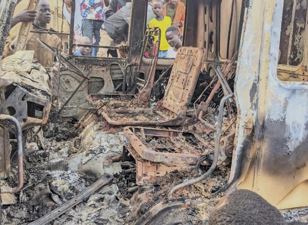 Peste 40 de creștini masacrați de teroriști musulmani în Congo