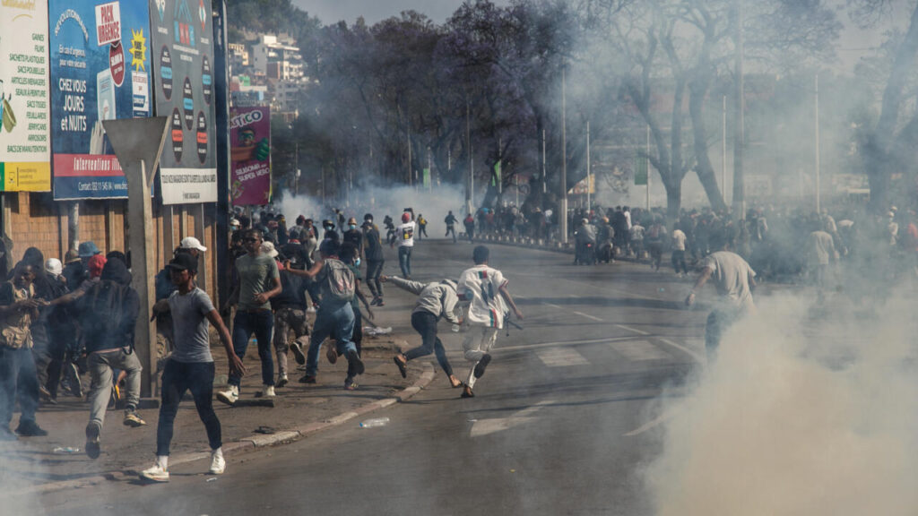Liderii bisericii din Madagascar fac apel la pace și dialog în contextul protestelor continue ale generației Z împotriva guvernului