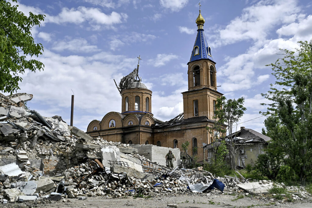 Credincioșii din Ucraina ocupată hărțuiți de autoritățile rusești