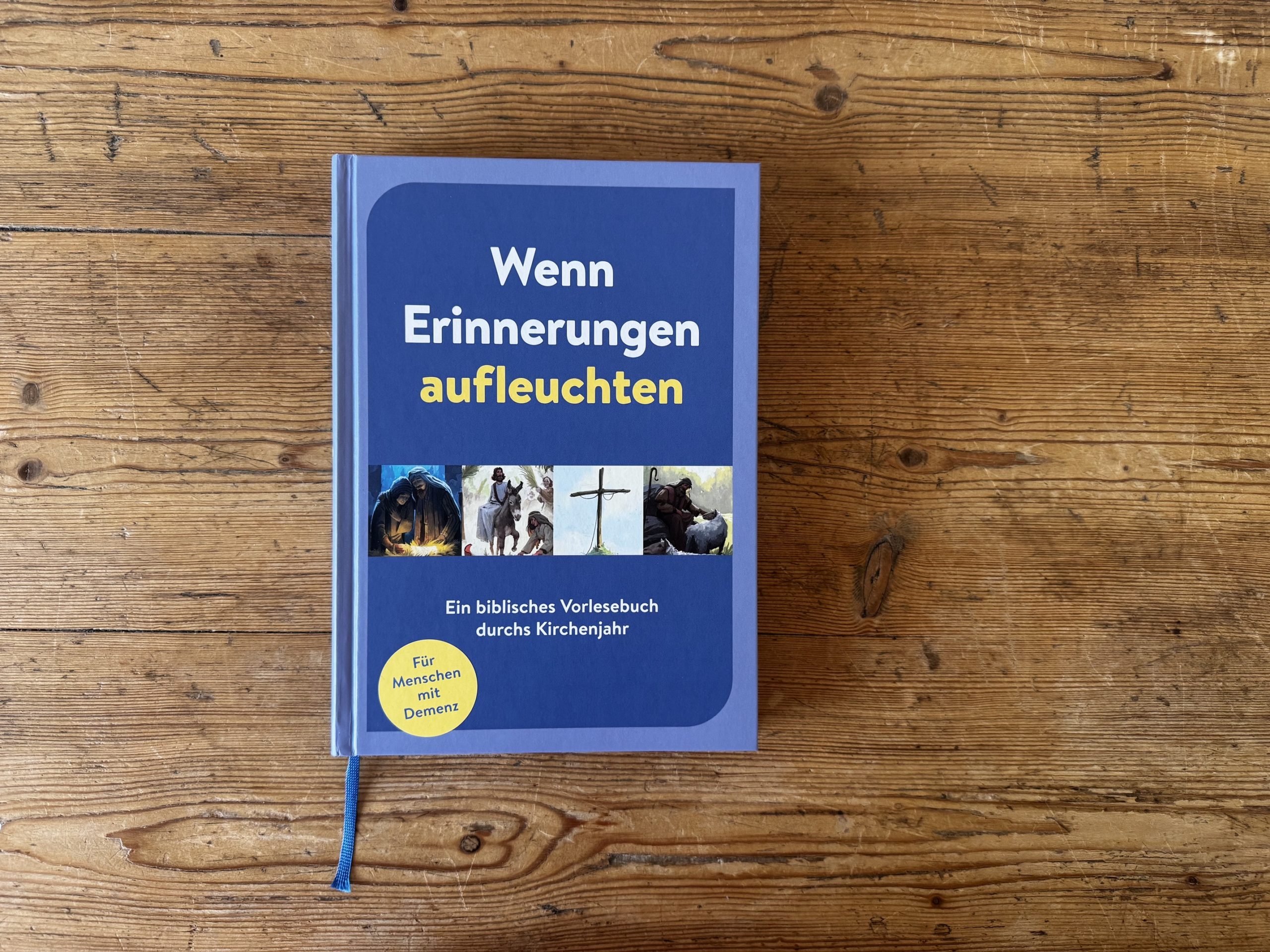 Coperta cărții „Wenn Erinnerungen aufleuchten”, o carte biblică pentru persoanele cu demență.